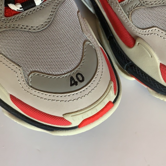 Balenciaga Triple S Sneaker - Picture 2 of 6